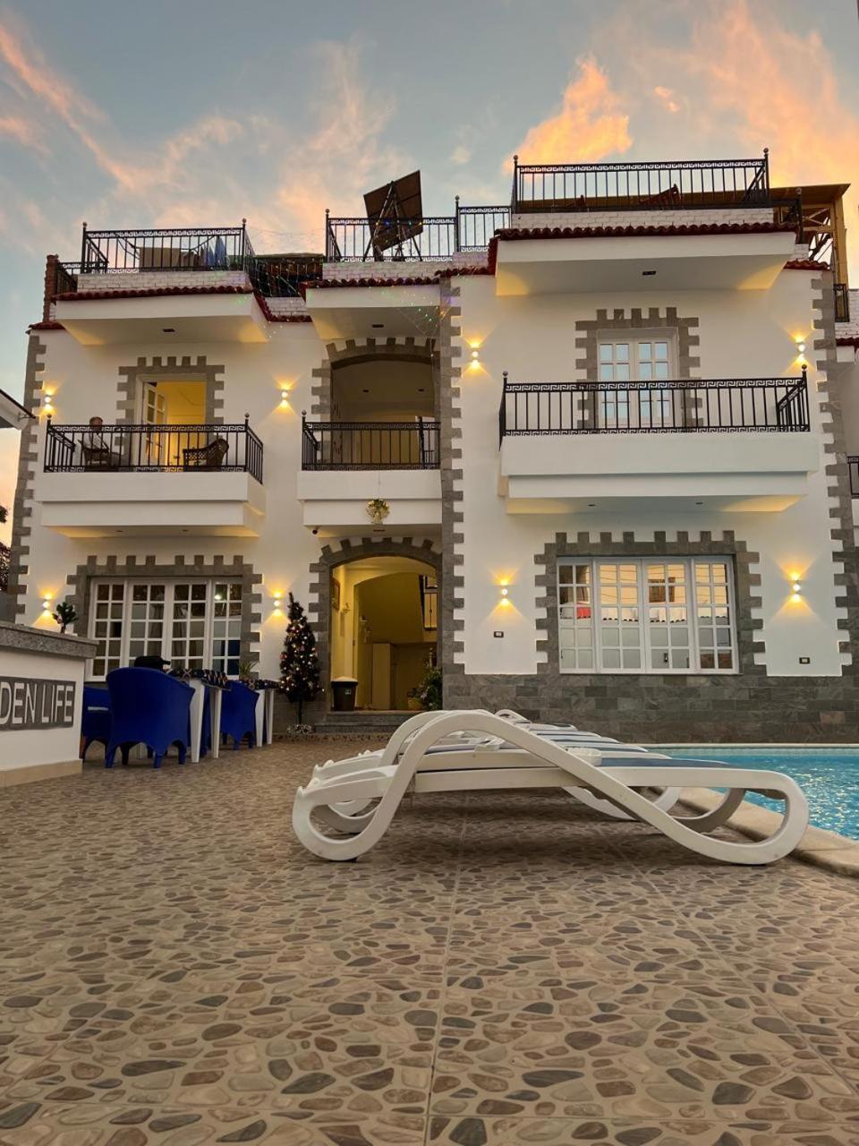 Villa Golden Life Apartments, New Property With Pool Access Luxor Exterior photo